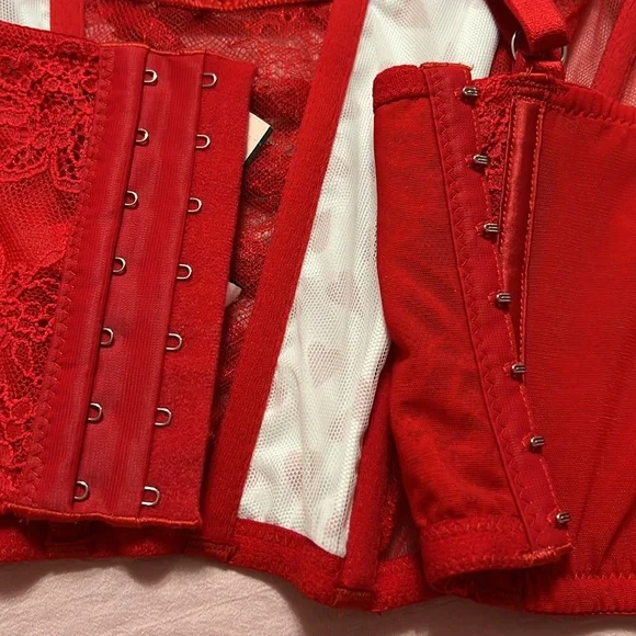 NEW Victorias Secret Dream Angels Valentine's Lace-up Corset Bra Crop Top Heart - Picture 6 of 10